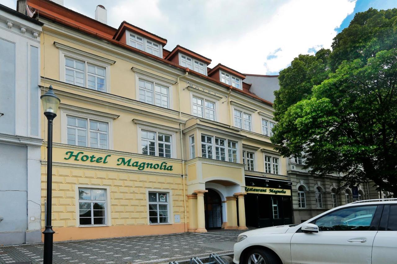Hotel Magnolia Roudnice nad Labem Esterno foto